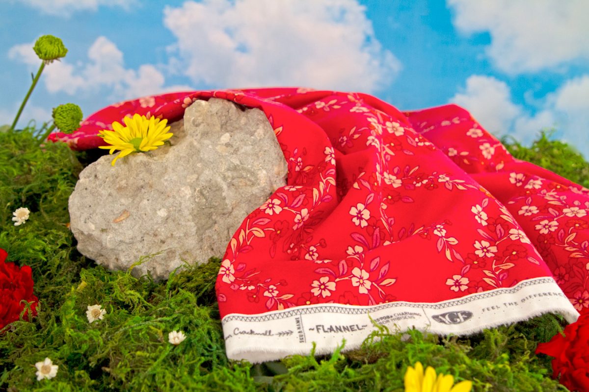 The-Flower-Fields-Fabric-6-fabric-collection-maureen-cracknell
