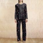 F-12250 Christmas Potpourri in Flannel - Image 4