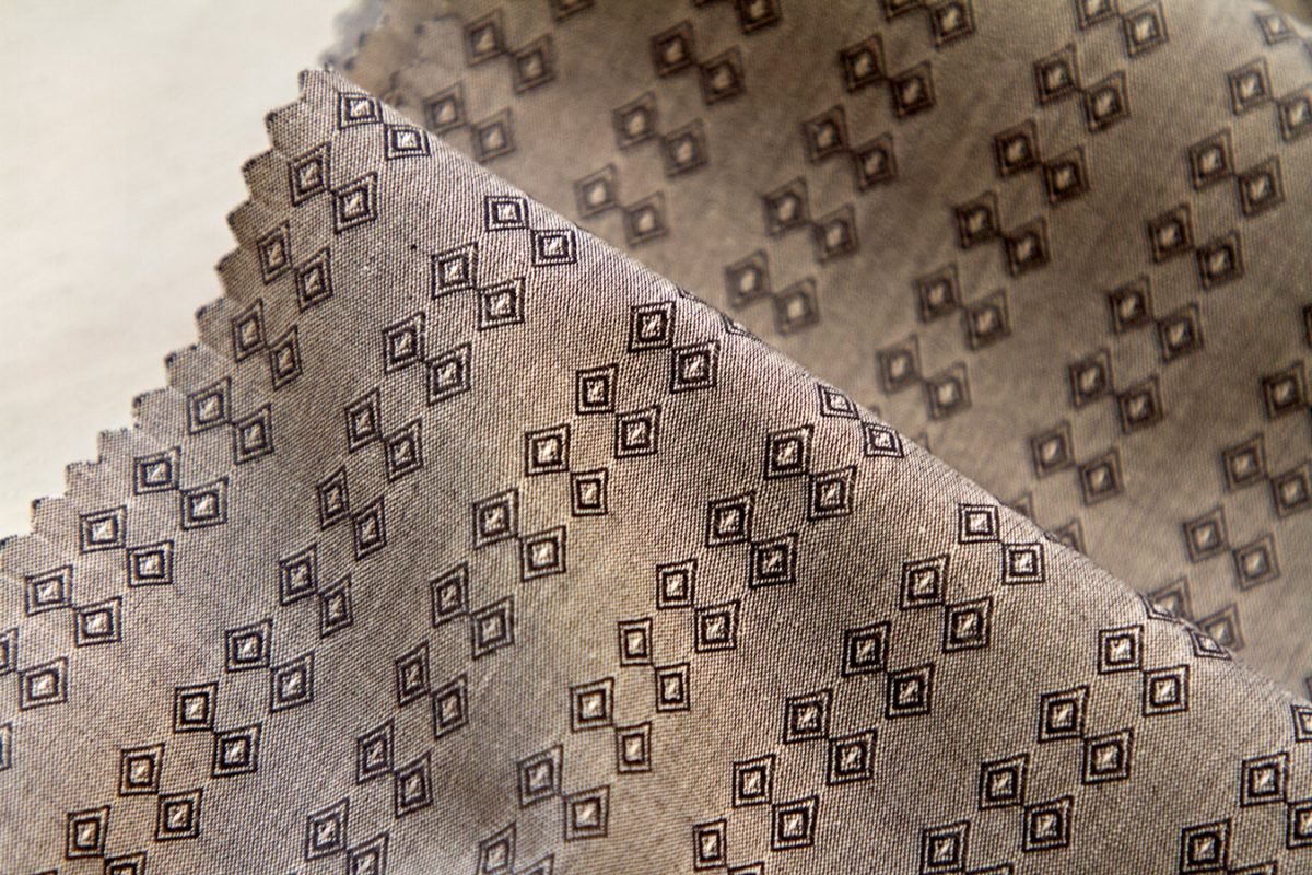Wildflower-Wovens-Fabric-12